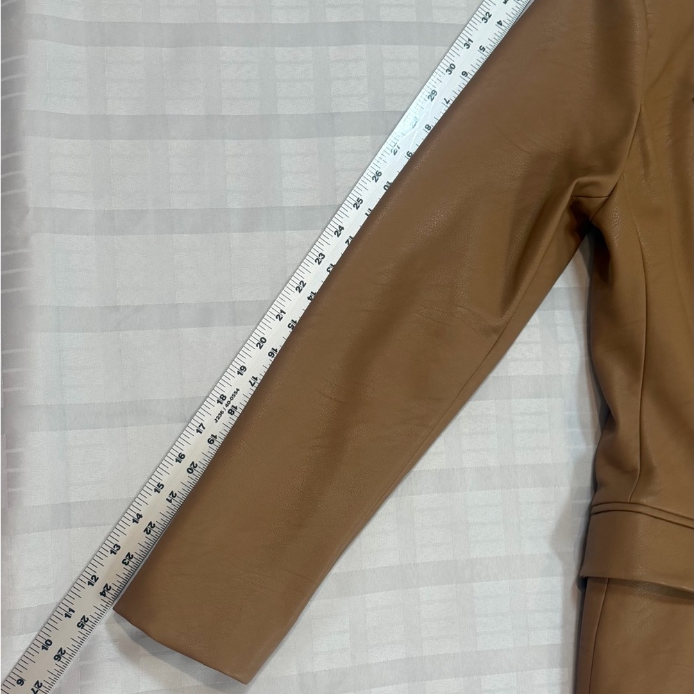 Blank NYC Faux Leather Double Breasted Blazer Tan Women’s M - Picture 10 of 10